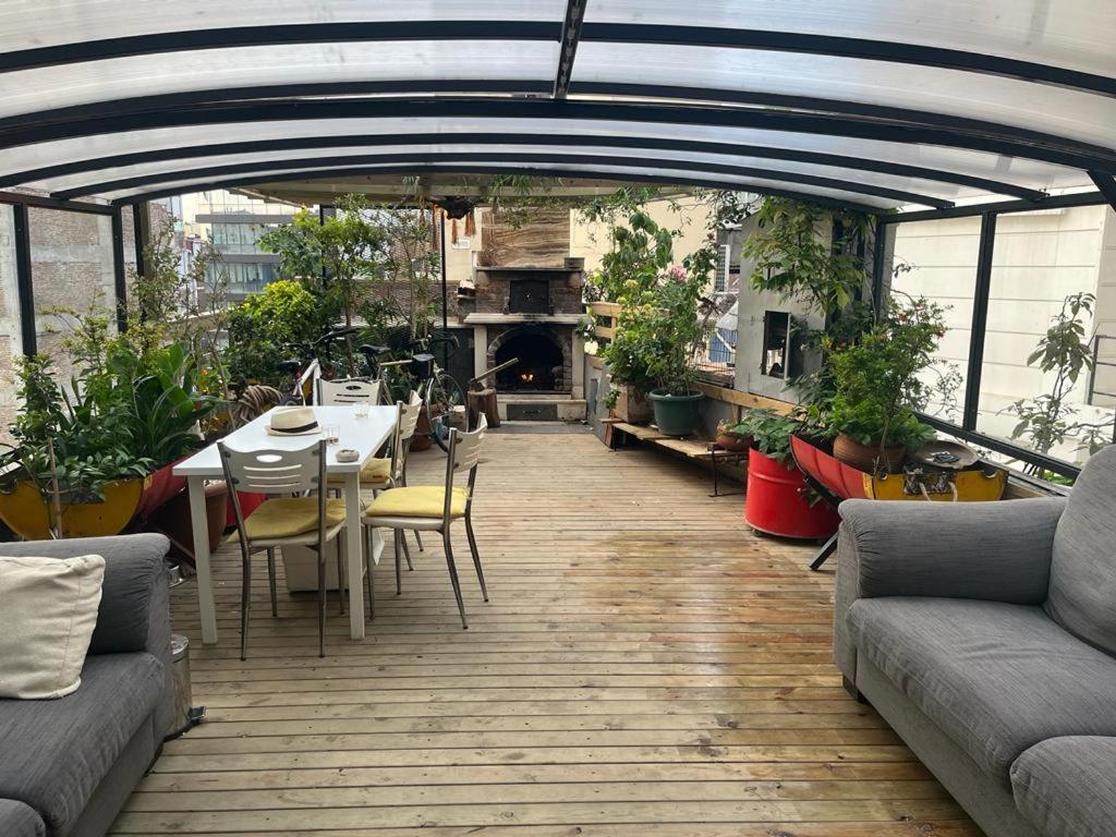 Central Apartment Kadikoy Terrace Bbq Close 2 Block Ferry Bull Metro Nighlife Истанбул Екстериор снимка