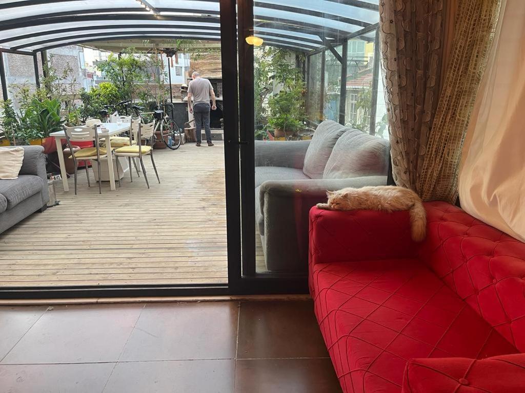 Central Apartment Kadikoy Terrace Bbq Close 2 Block Ferry Bull Metro Nighlife Истанбул Екстериор снимка