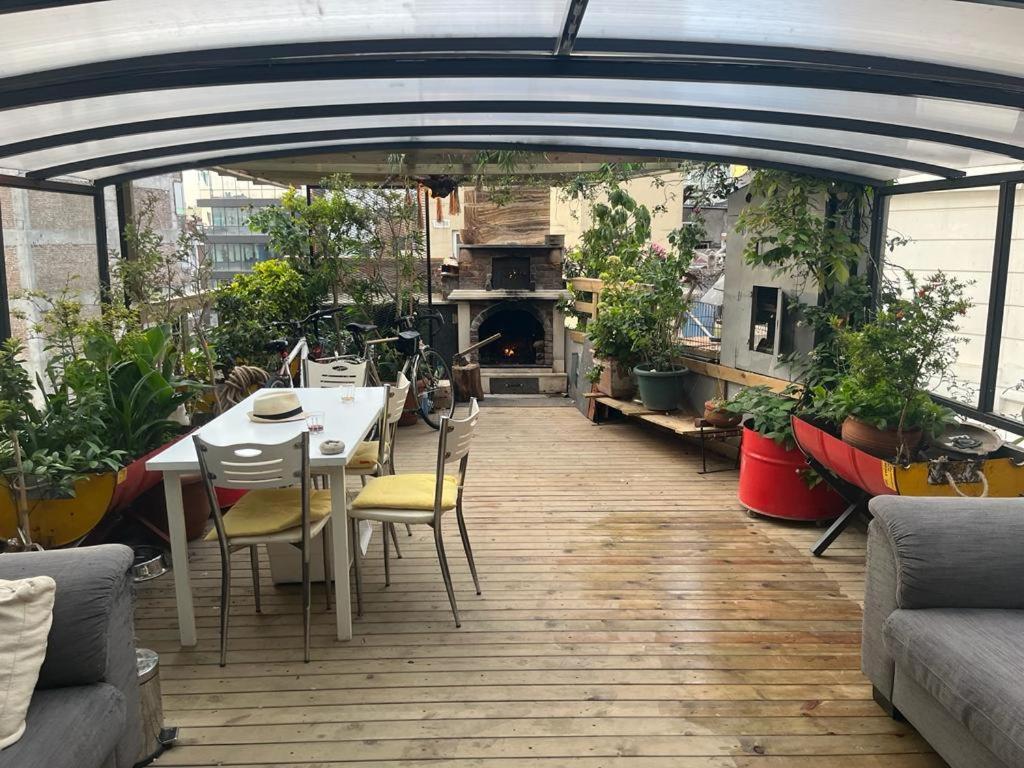 Central Apartment Kadikoy Terrace Bbq Close 2 Block Ferry Bull Metro Nighlife Истанбул Екстериор снимка